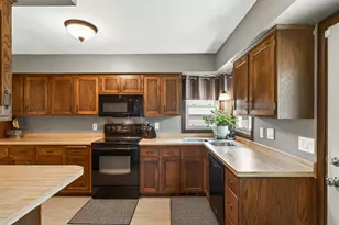 6206 47th Ave N, Crystal, MN 55422 - Photo 8
