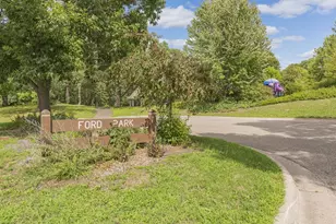 11004 Oak Knoll Terrace N, Hopkins, MN 55305 - Photo 22
