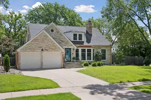 4919 Bruce Ave, Edina, MN 55424 - Photo 2