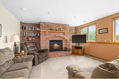 321 Carriage Hill Drive W, Hinckley, MN 55037 - Photo 6