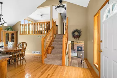 321 Carriage Hill Drive W, Hinckley, MN 55037 - Photo 4