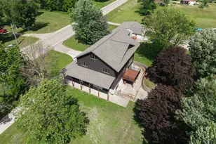 831 2nd St SW, Glenville, MN 56036 - Photo 4