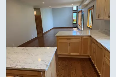 831 2nd Street SW, Glenville, MN 56036 - Photo 6