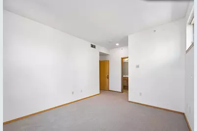 2818 Aldrich Avenue S #105, Minneapolis, MN 55408 - Photo 32