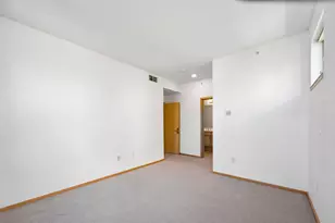 2818 Aldrich Ave S, Minneapolis, MN 55408 - Photo 32