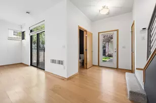 2818 Aldrich Ave S, Minneapolis, MN 55408 - Photo 12