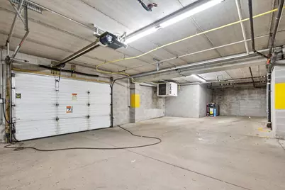 2818 Aldrich Avenue S #105, Minneapolis, MN 55408 - Photo 50