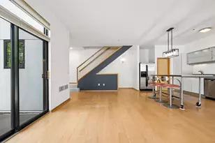 2818 Aldrich Ave S, Minneapolis, MN 55408 - Photo 22