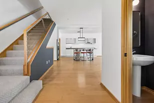 2818 Aldrich Ave S, Minneapolis, MN 55408 - Photo 10