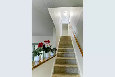 1612 County Road C E, Maplewood, MN 55109 - Photo 12