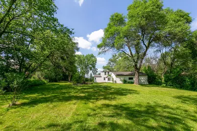 1612 County Road C E, Maplewood, MN 55109 - Photo 20