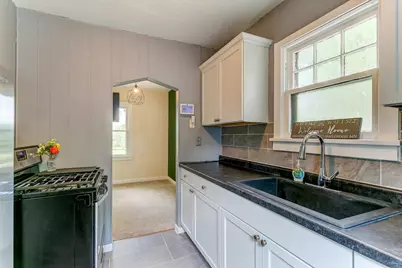 1612 County Road C E, Maplewood, MN 55109 - Photo 4