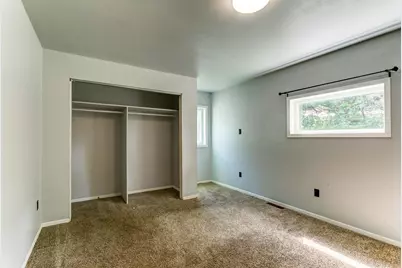 1612 County Road C E, Maplewood, MN 55109 - Photo 8