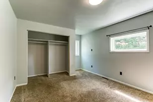 1612 County Rd C E, Maplewood, MN 55109 - Photo 8
