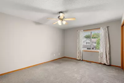 2008 Parkway Avenue, Shakopee, MN 55379 - Photo 18