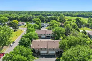 1264 Deercliff Ln, Eagan, MN 55123 - Photo 36