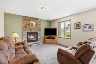 12140 Jonquil St NW, Coon Rapids, MN 55433 - Photo 30
