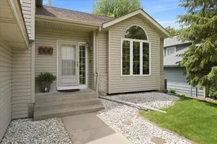 12140 Jonquil St NW, Coon Rapids, MN 55433 - Photo 4