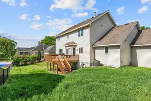 4290 Cottonwood Ln N, Plymouth, MN 55441 - Photo 4
