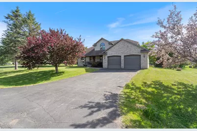 405 Linda Lane, Cloquet, MN 55720 - Photo 2