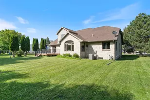 405 Linda Ln, Cloquet, MN 55720 - Photo 6