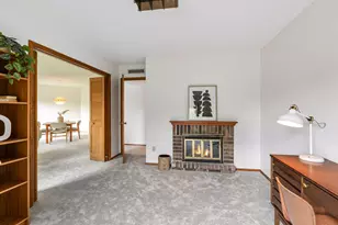 2220 Midland Grove Rd, Roseville, MN 55113 - Photo 4