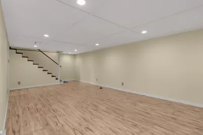 8473 Meadow Lake Road N, New Hope, MN 55428 - Photo 26