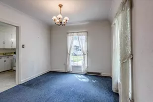 320 Elm Ave W, Menomonie, WI 54751 - Photo 10