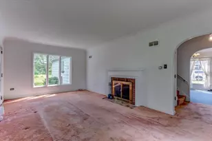 320 Elm Ave W, Menomonie, WI 54751 - Photo 14