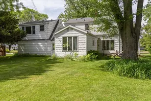 320 Elm Ave W, Menomonie, WI 54751 - Photo 44