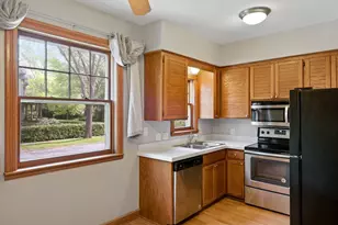197 Kent St, Saint Paul, MN 55102 - Photo 100