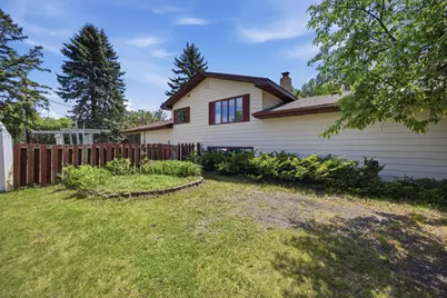 1304 26th Avenue S, Moorhead, MN 56560 - Photo 4