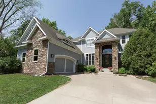 7617 Brooklyn Park Dr, Brooklyn Park, MN 55444 - Photo 2