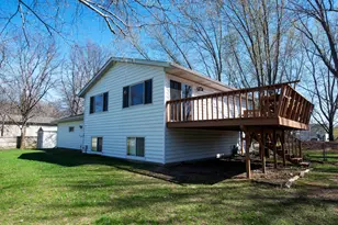 5710 314th St, Stacy, MN 55079 - Photo 10