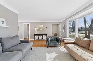 2010 W 54th St, Minneapolis, MN 55419 - Photo 8