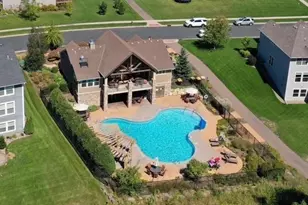 3582 Springwood Path, Eagan, MN 55123 - Photo 4