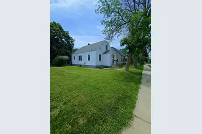1805 Division Street W, Faribault, MN 55021 - Photo 1