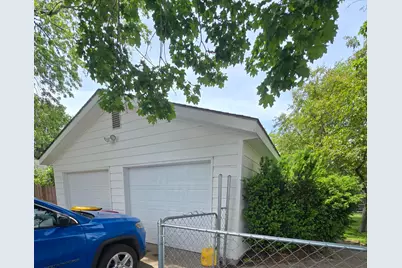 1805 Division Street W, Faribault, MN 55021 - Photo 12