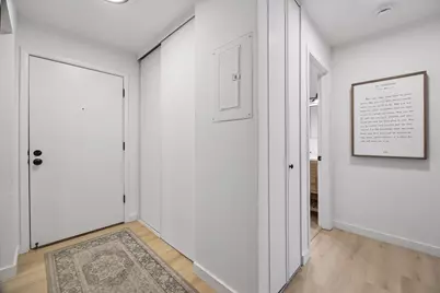 215 Barry Avenue S #218, Wayzata, MN 55391 - Photo 16