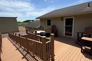 78772 290th St, Madelia, MN 56062 - Photo 16