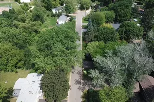 24850 Amlee Rd, Shorewood, MN 55331 - Photo 26