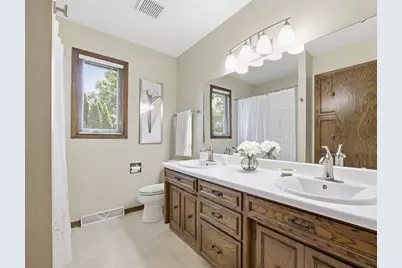 3604 Rivershore Drive S, Moorhead, MN 56560 - Photo 32