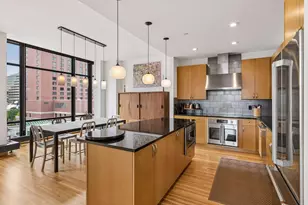 201 S 11th St, Minneapolis, MN 55403 - Photo 14