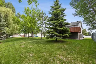 1907 33rd St S, Moorhead, MN 56560 - Photo 38