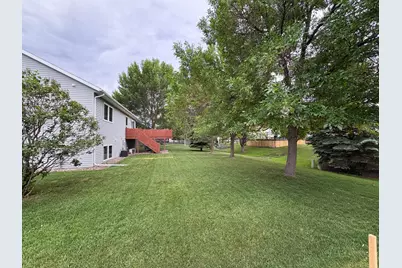 1907 33rd Street S, Moorhead, MN 56560 - Photo 4