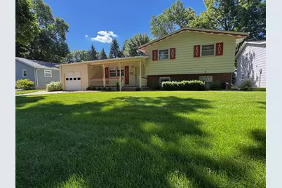 906 Birch Street, Marshall, MN 56258 - Photo 1