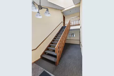 15155 Lesley Lane, Eden Prairie, MN 55346 - Photo 2