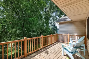 15155 Lesley Ln, Eden Prairie, MN 55346 - Photo 12
