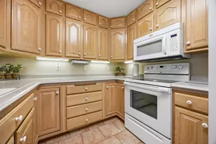 2629 35th Ave S, Fargo, ND 58104 - Photo 4