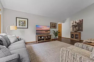 12520 88th Ave N, Maple Grove, MN 55369 - Photo 18